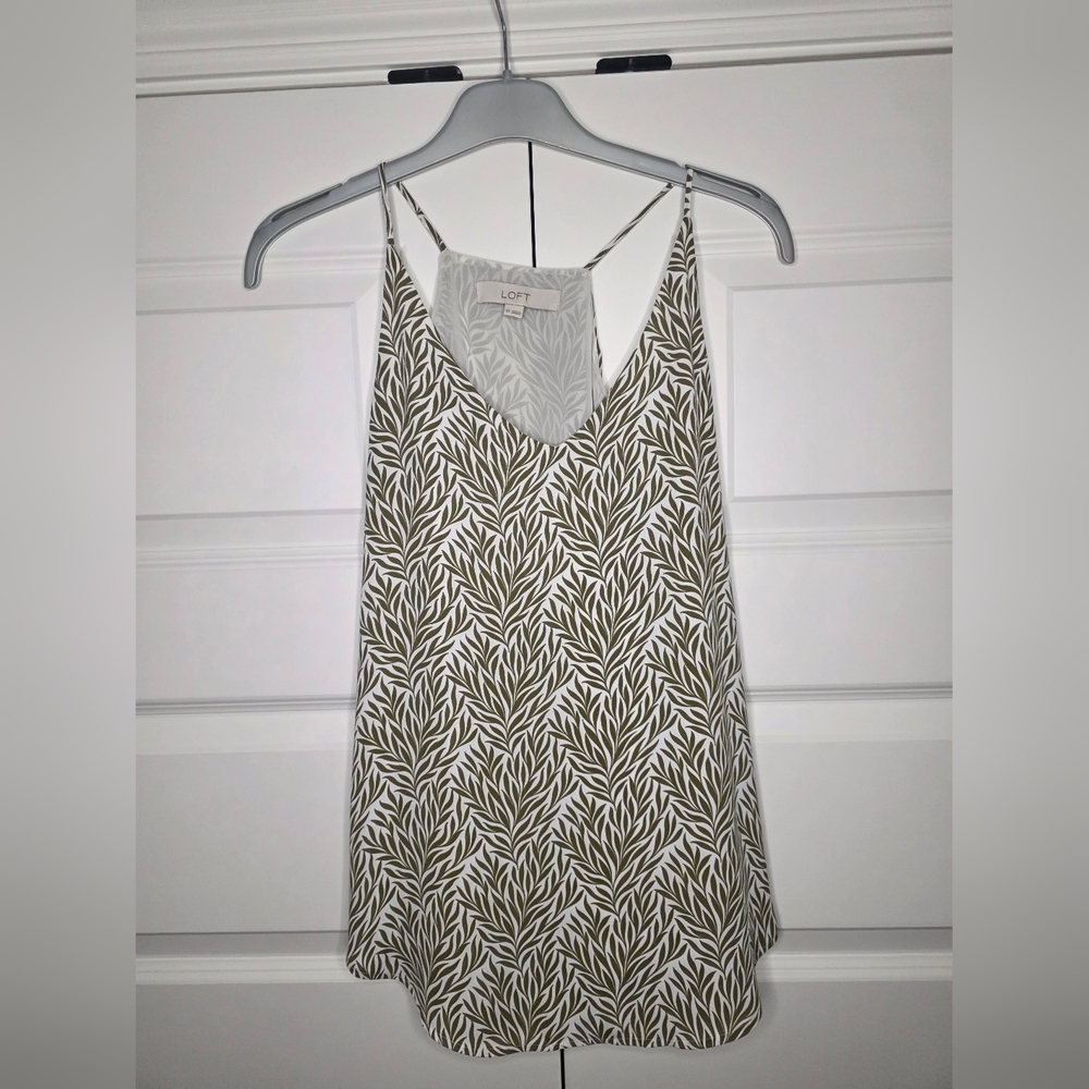 Loft Womens XS Wild Fern Camisole Spaghetti Strap Top